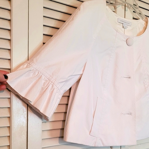 Express Cropped Coat - Picture 6 of 16